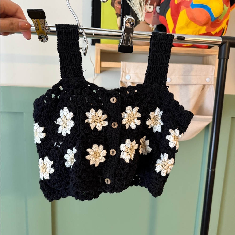 Zara Black Crocheted Daisy Tank Top with White & Cream Flowers